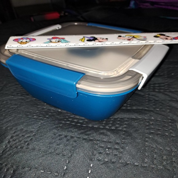 New Great Size bento Box with sauce cup - lock leakproof - Picture 7 of 7